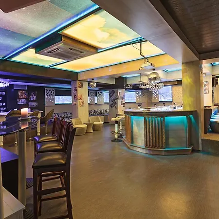 Tarsis Club & Aquapark Apart-hotel