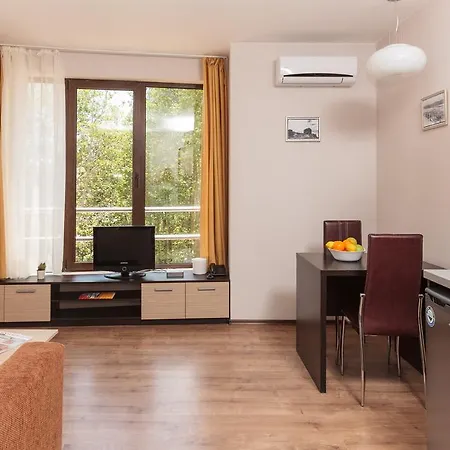 Tarsis Club & Aquapark Apart-hotel Sunny Beach