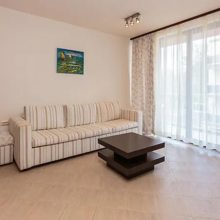 Apart-hotel Tarsis Club & Aquapark