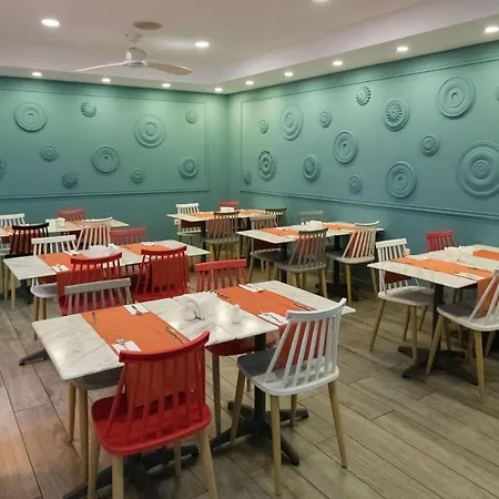 Aparthotel Tarsis Club & Aquapark 4*