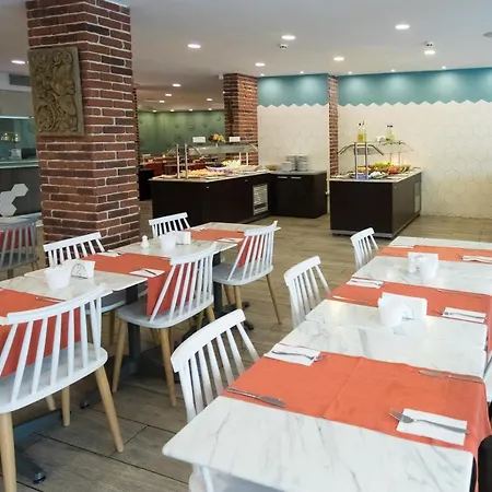 Tarsis Club & Aquapark Apart-hotel Sunny Beach