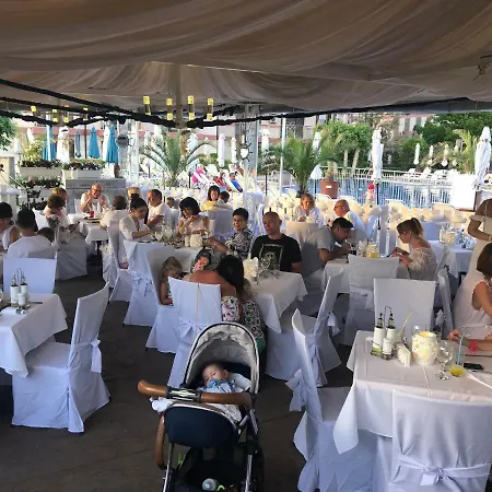 Tarsis Club & Aquapark Apart-hotel 4*